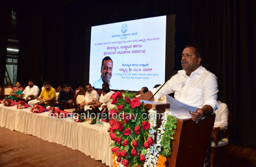 Minister Khade...
